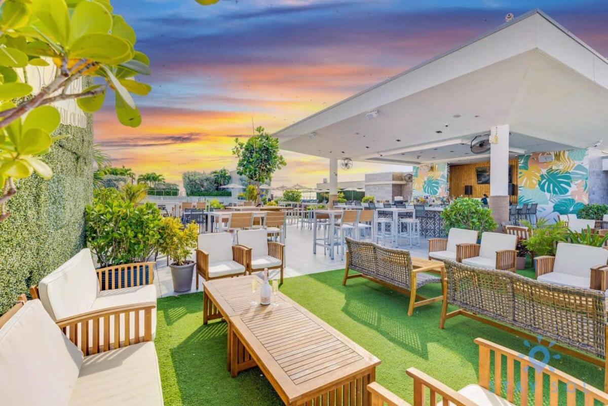 Tropical Oasis - Rooftop Pool- Near Beach - Gym Hollywood Bagian luar foto