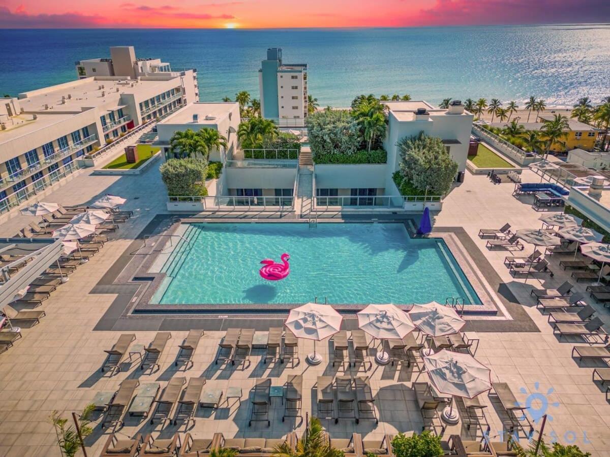 Tropical Oasis - Rooftop Pool- Near Beach - Gym Hollywood Bagian luar foto